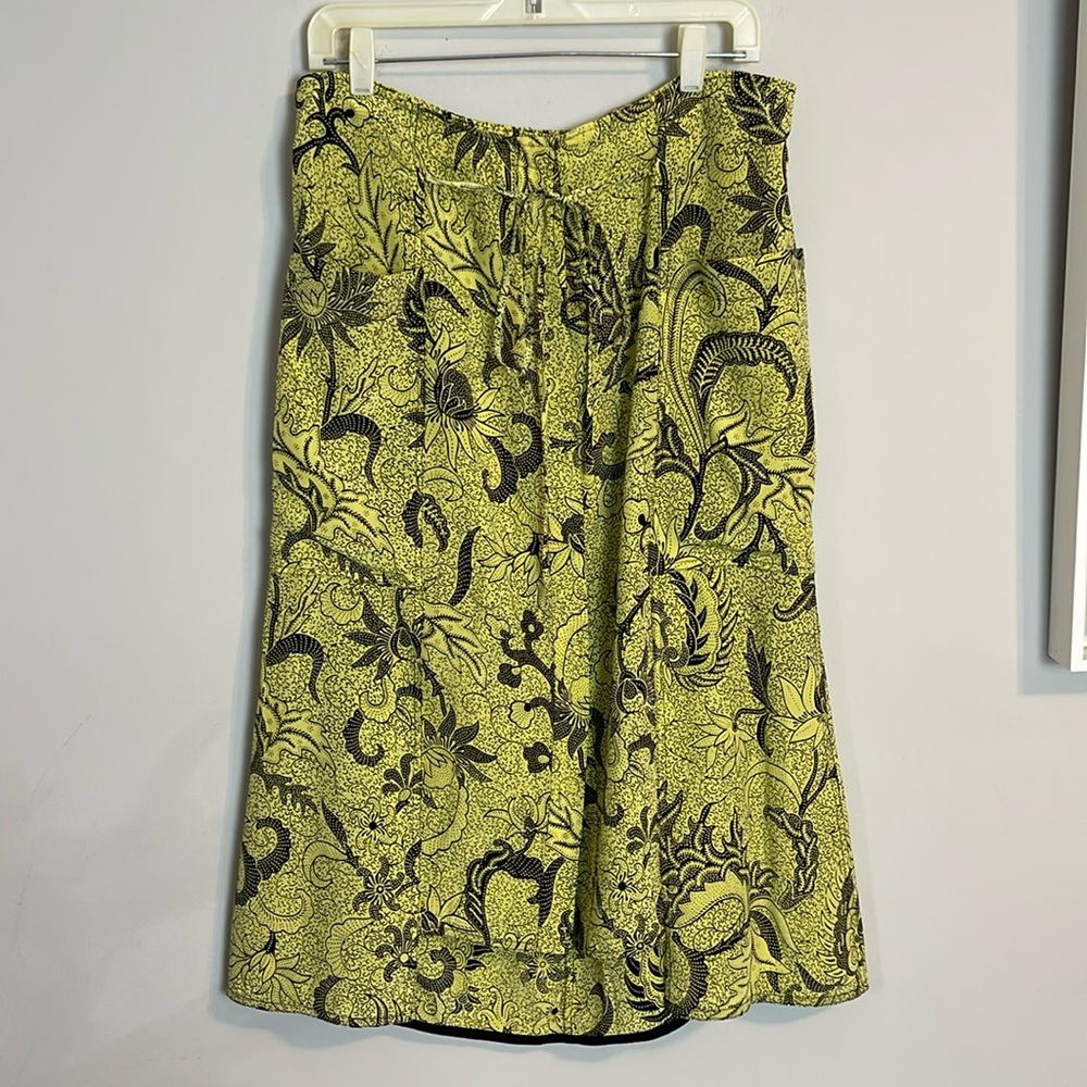 Diane Von Furstenberg silk yellow black floral paisley flowy skirt size 10